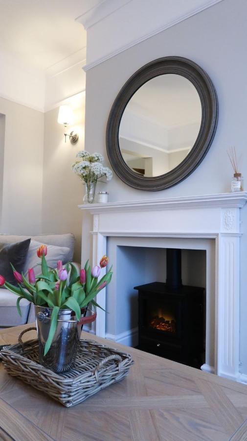 Luxury Living Outside The City Walls - Sleeps Six! Chester Exterior photo